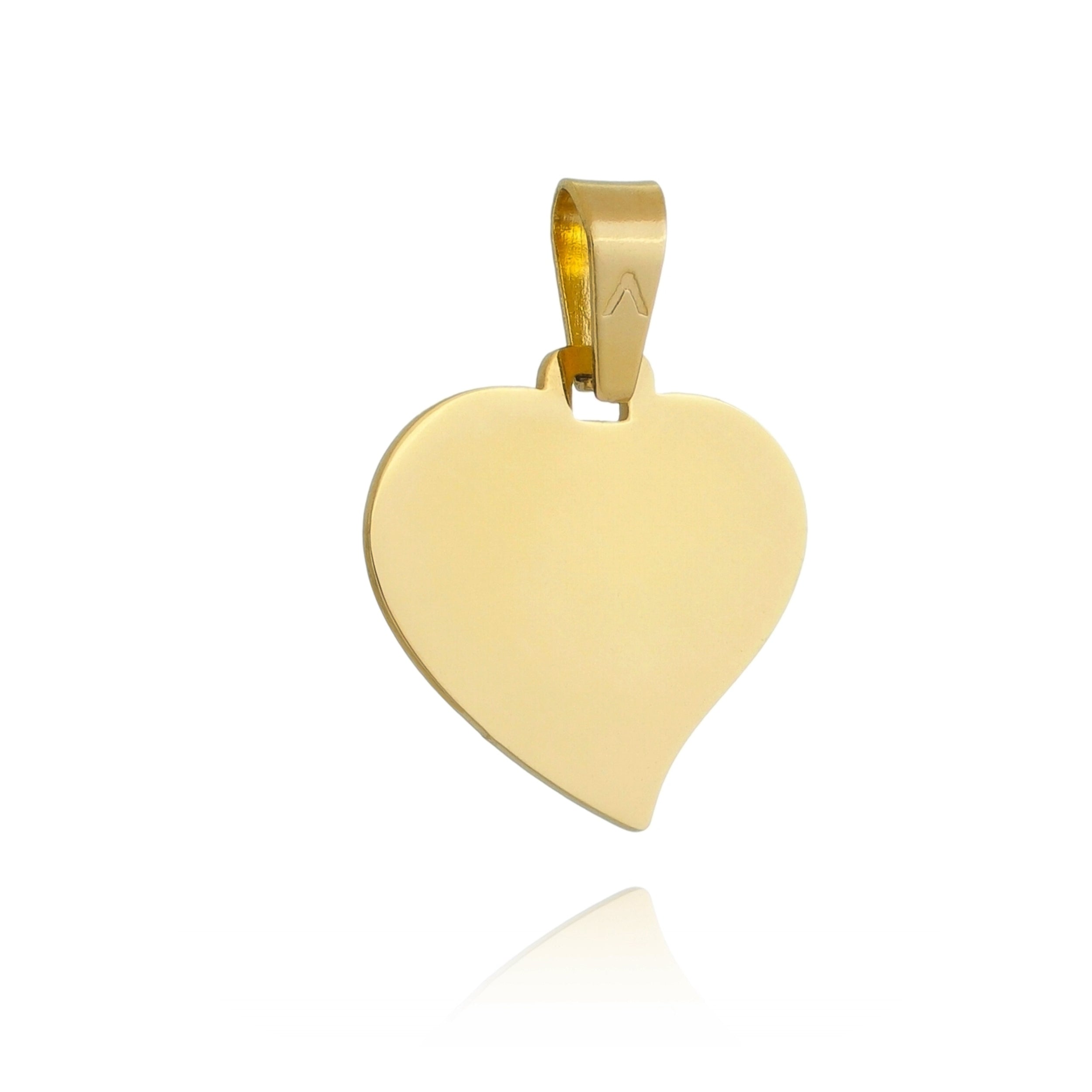18k Gold Curved Heart Pendent - Basic